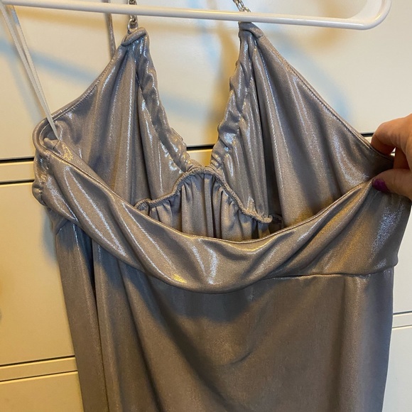 Silver halter top - Picture 3 of 3